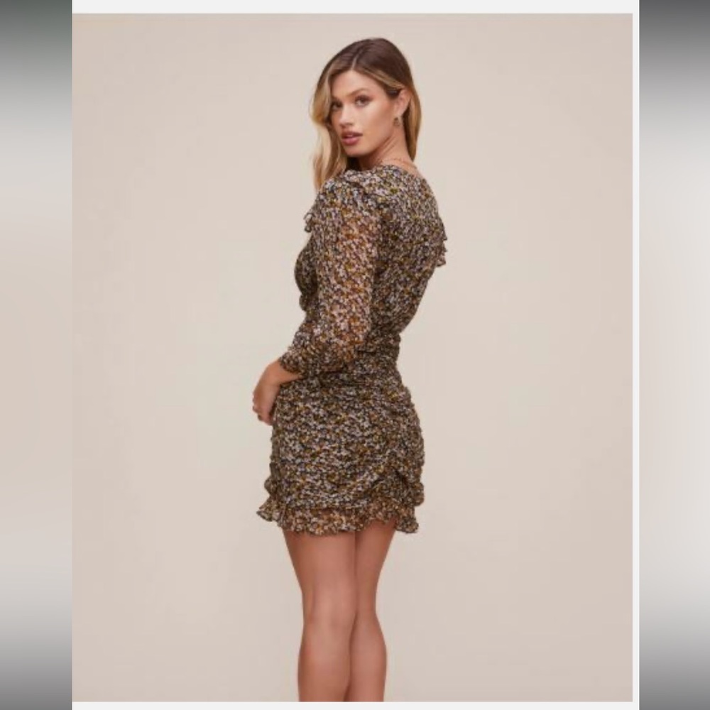 ASTR The Label NWT Size M mini Dress